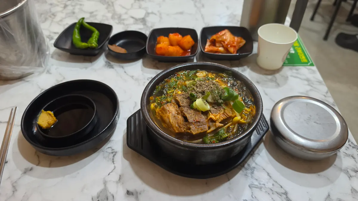 뚝배기 저녁상